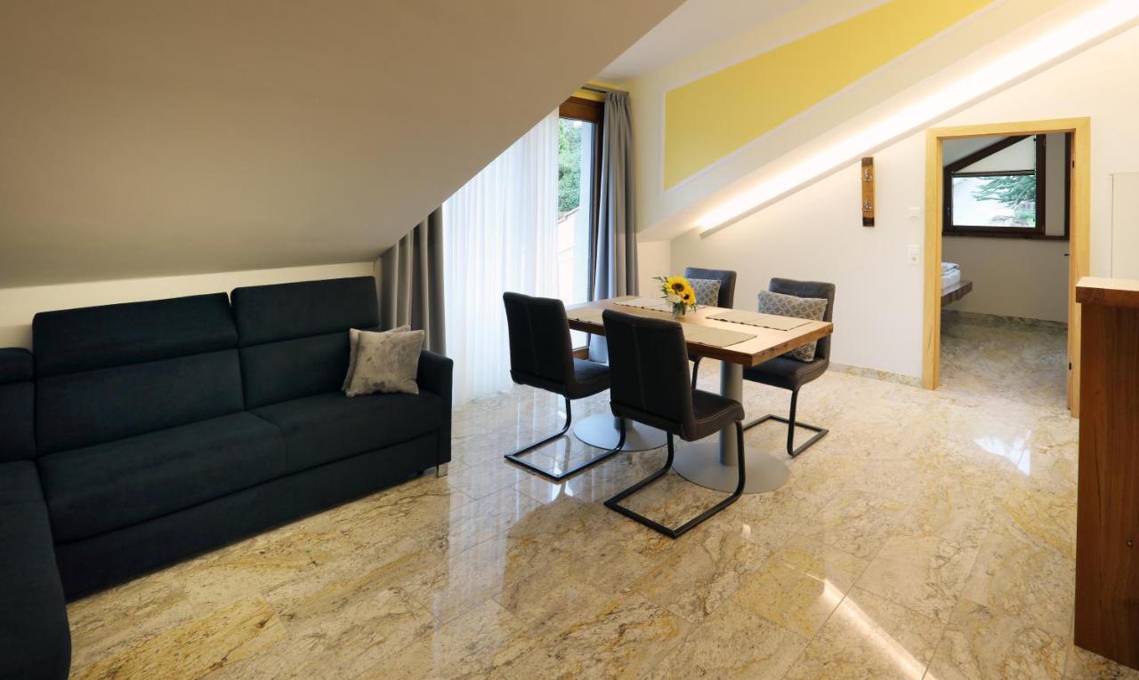 Gaestehaus Alte Glaserei Нойштадт-ан-дер-Вайнштрасе Екстер'єр фото