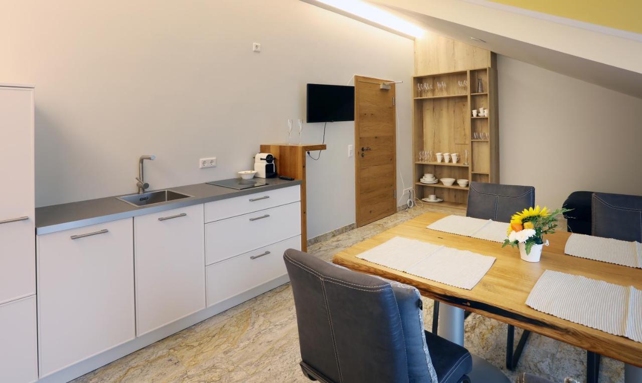 Gaestehaus Alte Glaserei Нойштадт-ан-дер-Вайнштрасе Екстер'єр фото