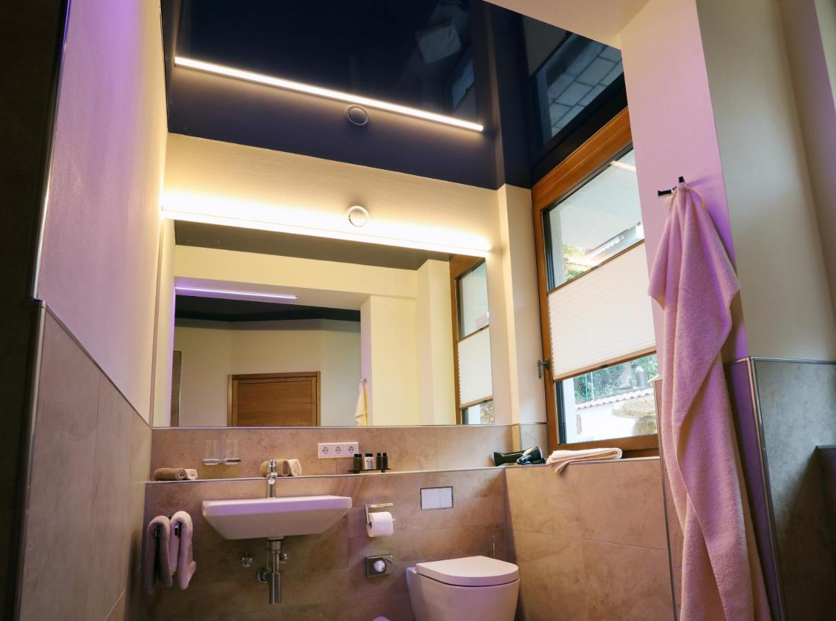 Gaestehaus Alte Glaserei Нойштадт-ан-дер-Вайнштрасе Екстер'єр фото