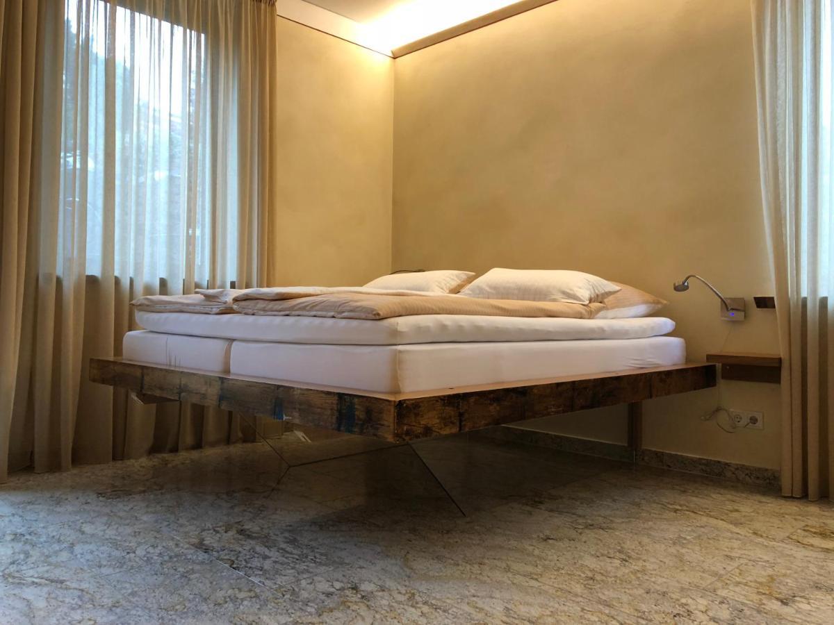 Gaestehaus Alte Glaserei Нойштадт-ан-дер-Вайнштрасе Екстер'єр фото